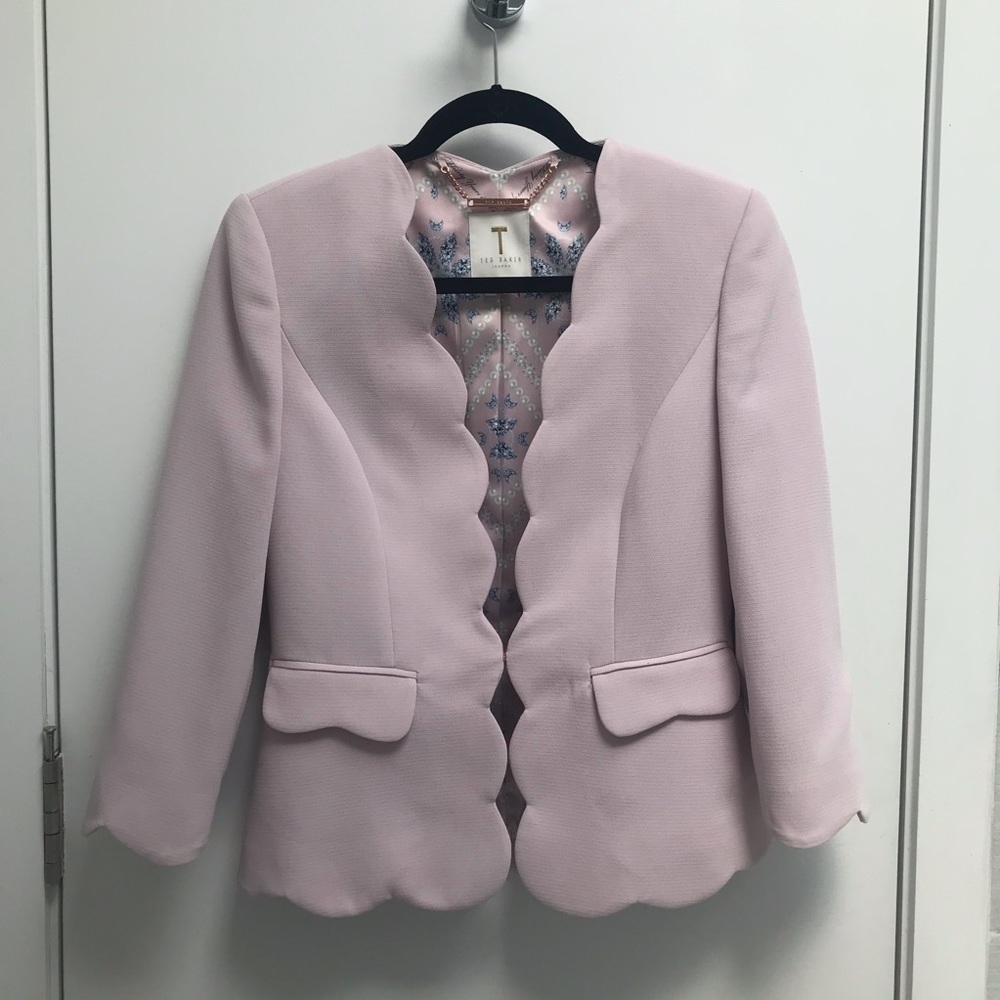 Dusty pink Ted Baker scallop blazer